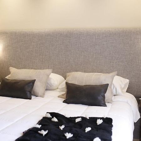 Spazio Arona Hotel Boutique 살타 외부 사진
